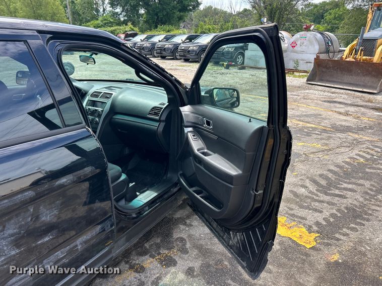 image for item DQ5487 2015 Ford Explorer Police Interceptor SUV