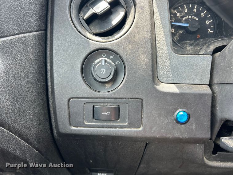 image for item DQ5489 2012 Ford F150  pickup truck