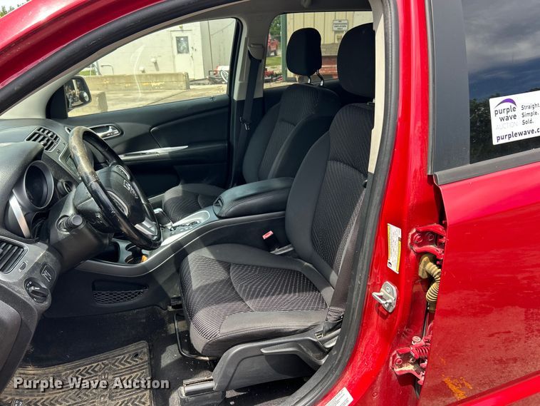image for item DQ5490 2016 Dodge Journey SUV