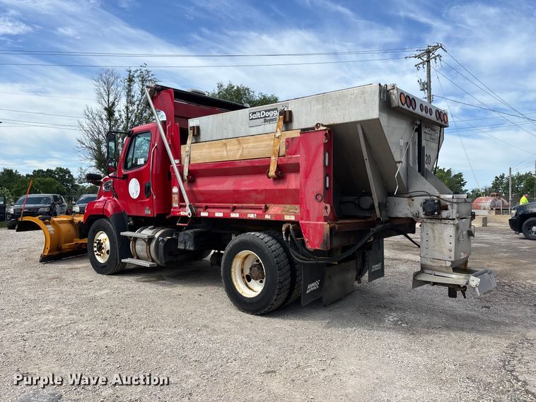 image for item DQ5491 2016 Freightliner 108SD dump truck