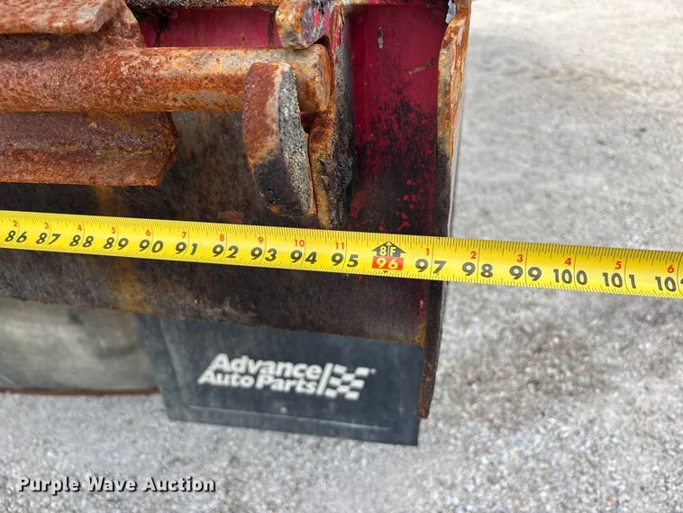 image for item DQ5491 2016 Freightliner 108SD dump truck