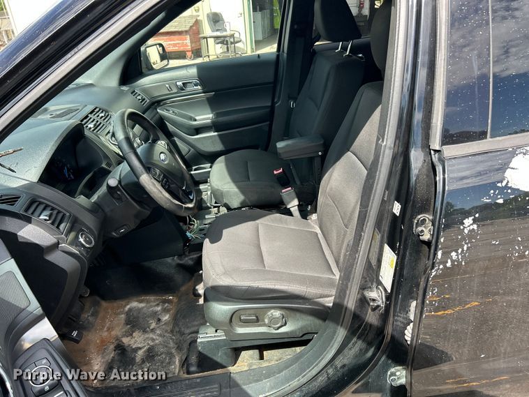 image for item DQ5492 2017 Ford Explorer Police Interceptor SUV