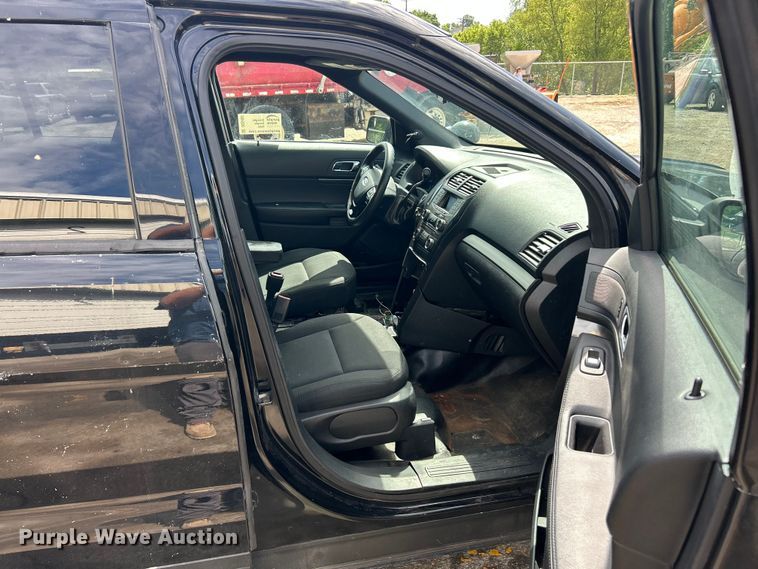image for item DQ5492 2017 Ford Explorer Police Interceptor SUV