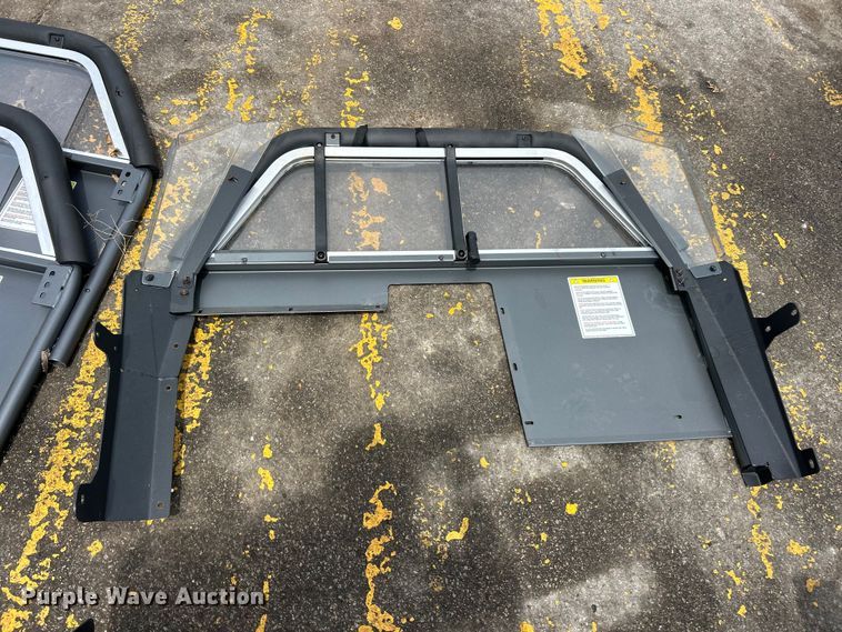 image for item DQ5495 Police vehicle equipment