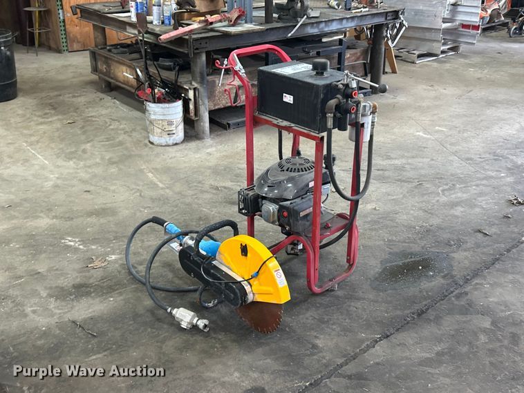 image for item DQ5498 Hydraulic power unit and saw
