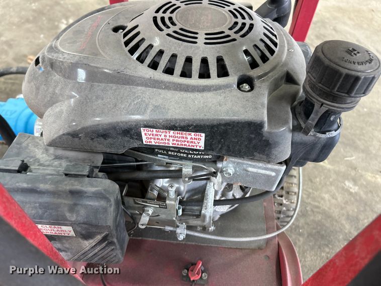 image for item DQ5498 Hydraulic power unit and saw