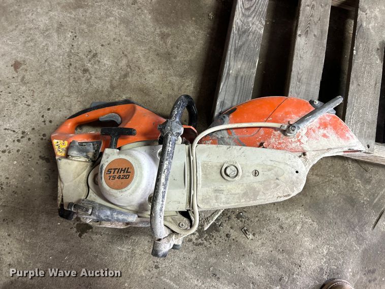 image for item DQ5499 Stihl concrete saws & saw carts