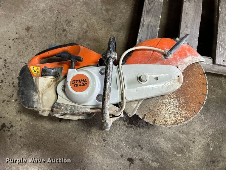 image for item DQ5499 Stihl concrete saws & saw carts