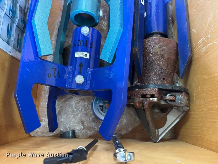image for item DQ5502 Lumberjack 300 series Sewer root cutter