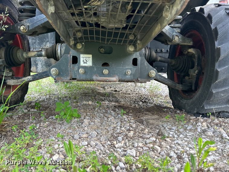 image for item DQ5506 2014 Bobcat 5600 Toolcat utility vehicle