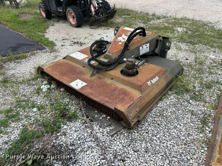 image for item DQ5507 2014 Bobcat 72 rotary mower
