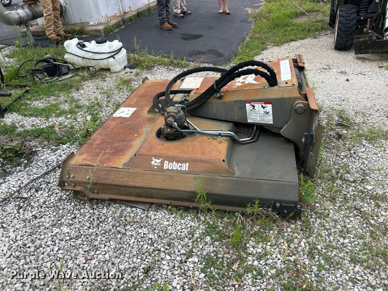 image for item DQ5507 2014 Bobcat 72 rotary mower