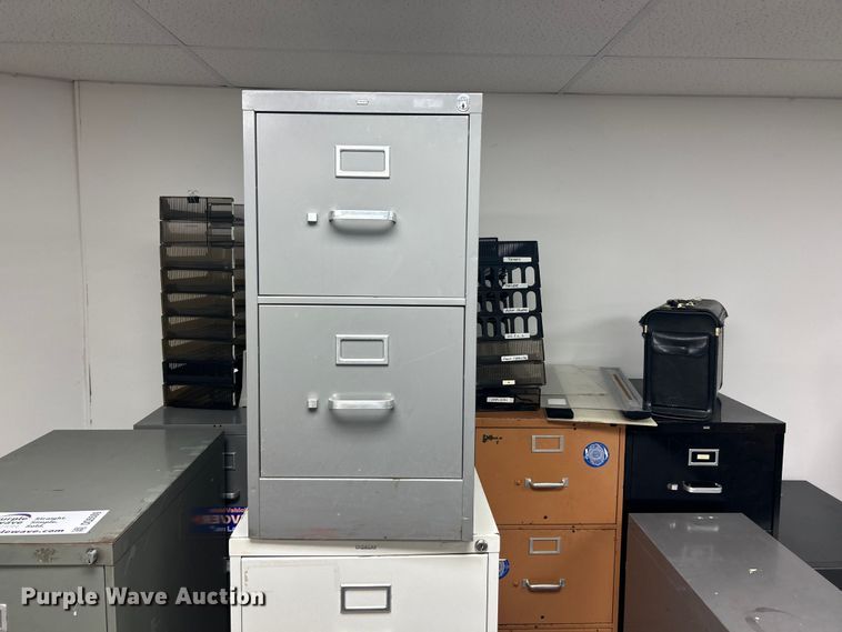 image for item DQ5509 (10) filing cabinets