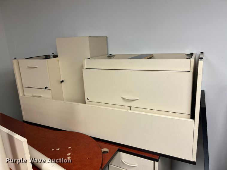 image for item DQ5511 Office furniture