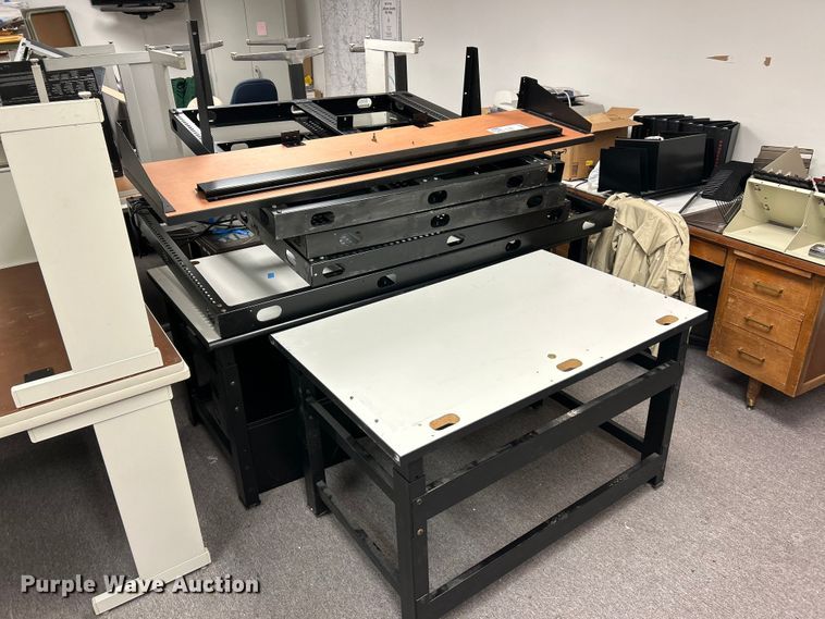 image for item DQ5513 Dispatch desk