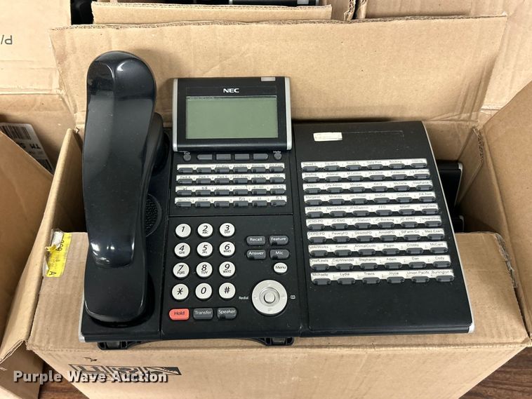 image for item DQ5517 Phones