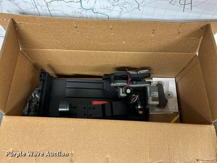 image for item DQ5519 Police equipment