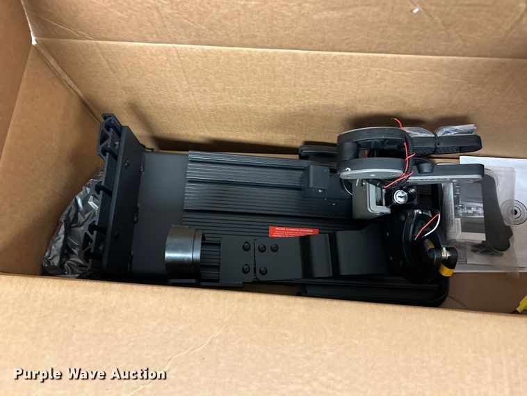image for item DQ5519 Police equipment