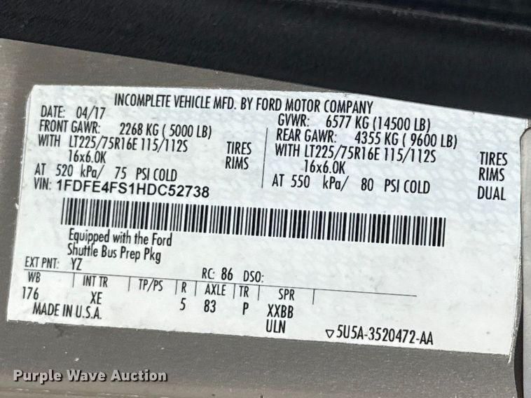 image for item DR1005 2017 Ford E450 shuttle bus