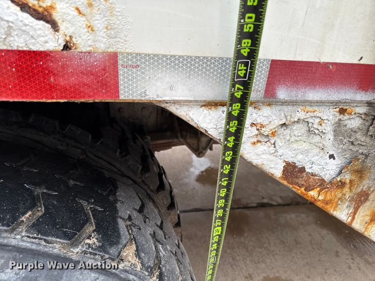 image for item DV2016 2006 International MA035 refuse truck