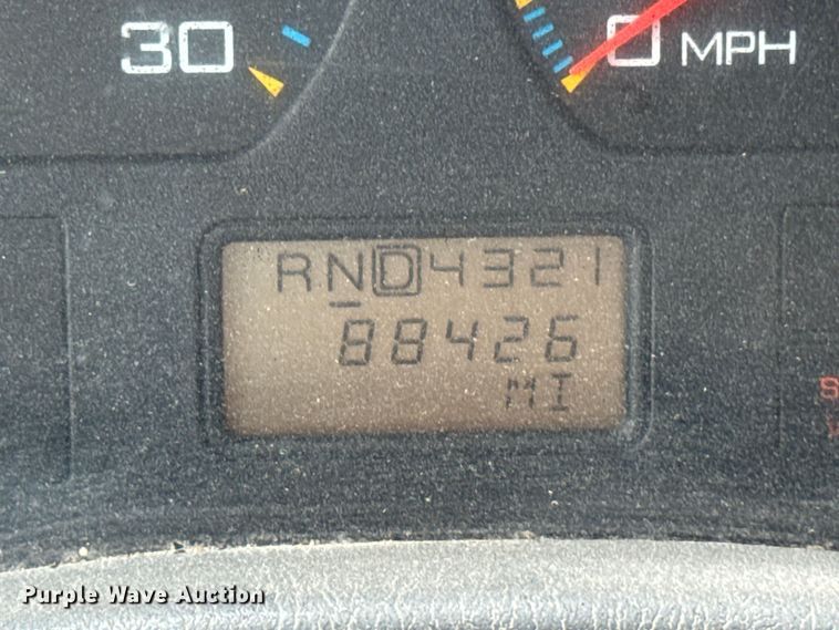 image for item DV2017 2003 International 7400 dump truck