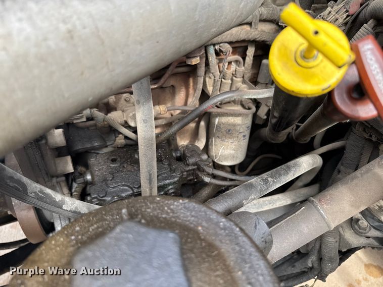 image for item DV2017 2003 International 7400 dump truck