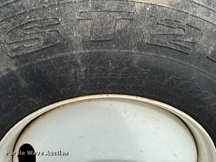 image for item DV2017 2003 International 7400 dump truck