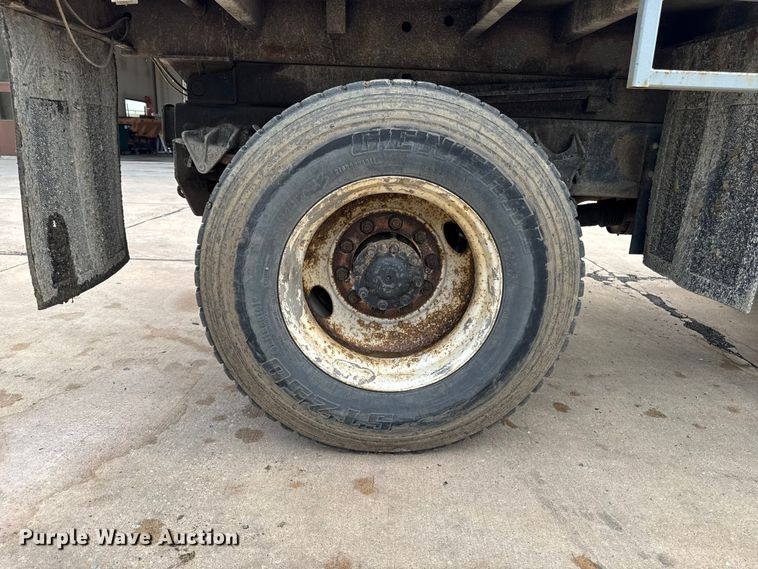 image for item DV2017 2003 International 7400 dump truck