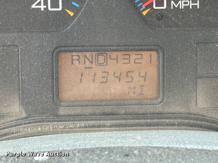 image for item DV2018 2007 International 4400 refuse truck