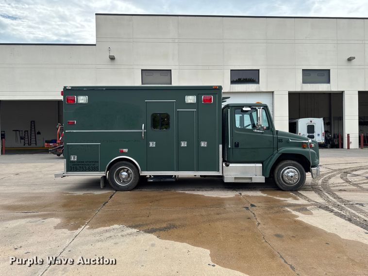 image for item DV2019 1999 Freightliner FL50 ambulance
