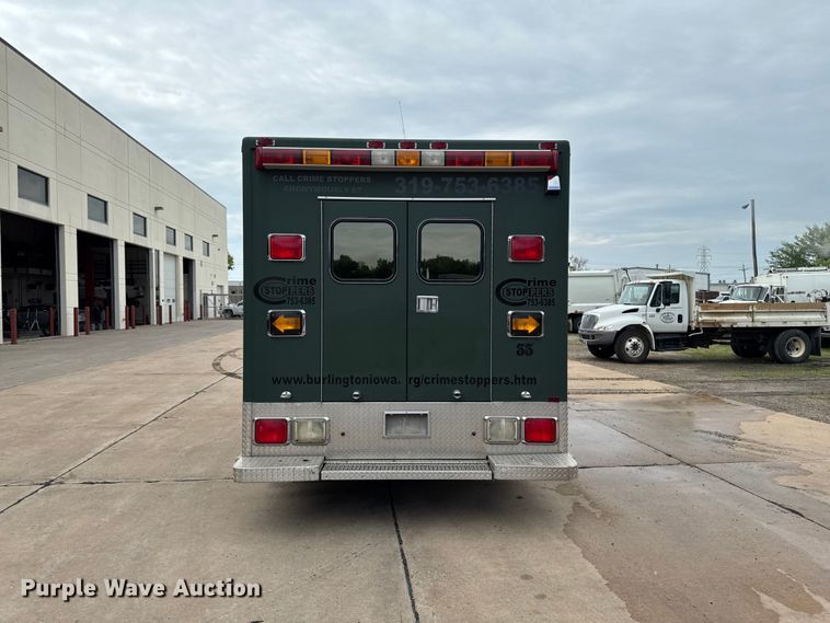 image for item DV2019 1999 Freightliner FL50 ambulance