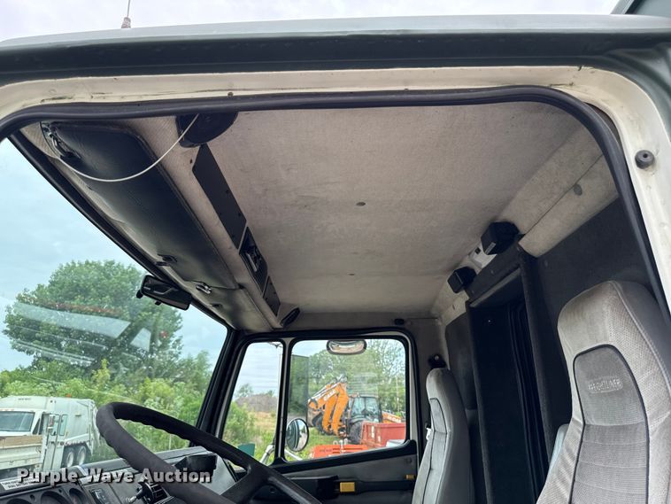 image for item DV2019 1999 Freightliner FL50 ambulance