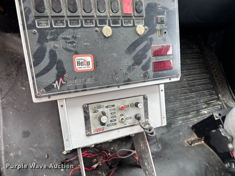 image for item DV2019 1999 Freightliner FL50 ambulance