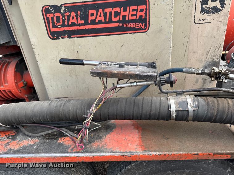image for item DV2020 2007 Total Patch T7500 pothole patcher