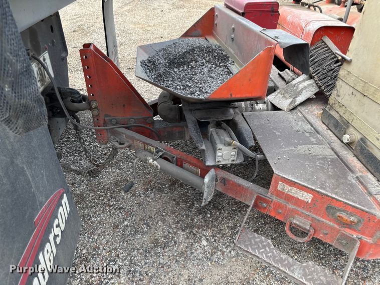 image for item DV2020 2007 Total Patch T7500 pothole patcher