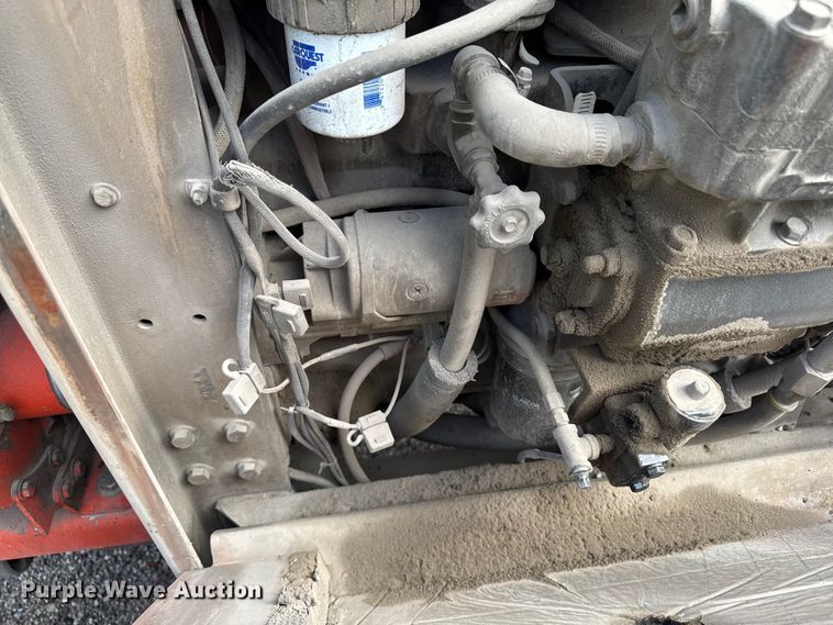 image for item DV2020 2007 Total Patch T7500 pothole patcher