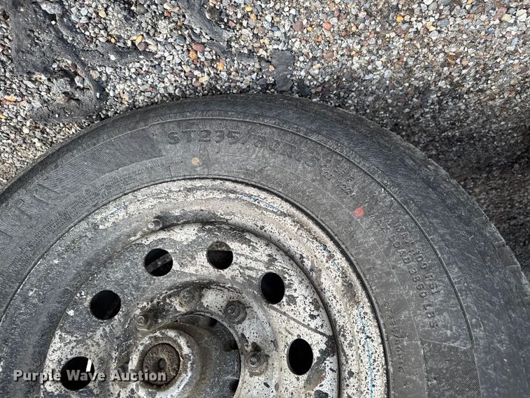 image for item DV2020 2007 Total Patch T7500 pothole patcher