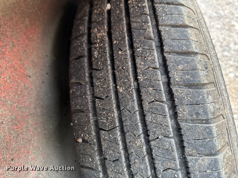 image for item DV2020 2007 Total Patch T7500 pothole patcher