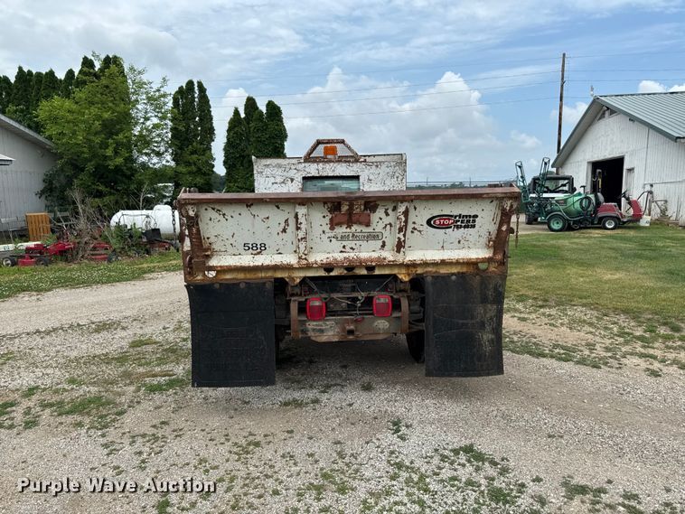 image for item DV2022 1996 Ford F450 Super Duty dump truck