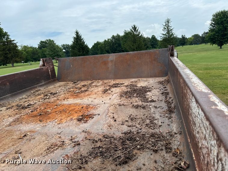 image for item DV2022 1996 Ford F450 Super Duty dump truck