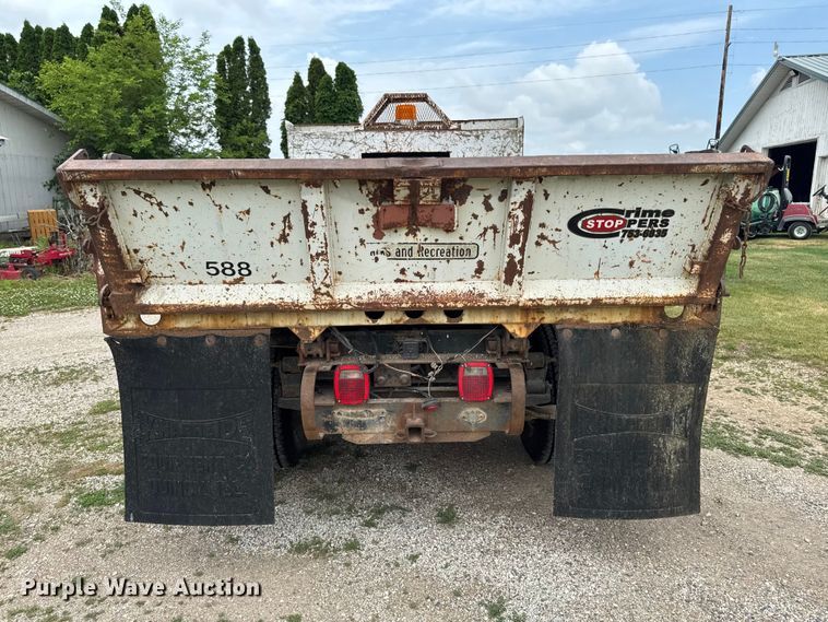 image for item DV2022 1996 Ford F450 Super Duty dump truck