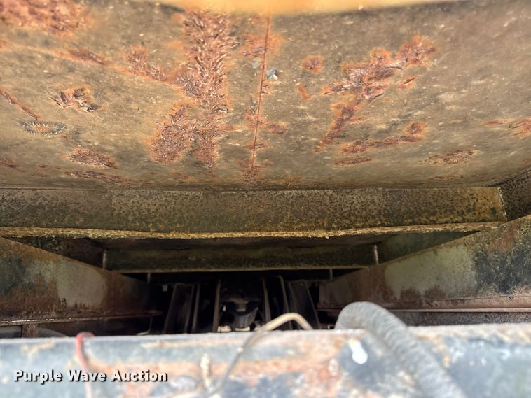 image for item DV2022 1996 Ford F450 Super Duty dump truck