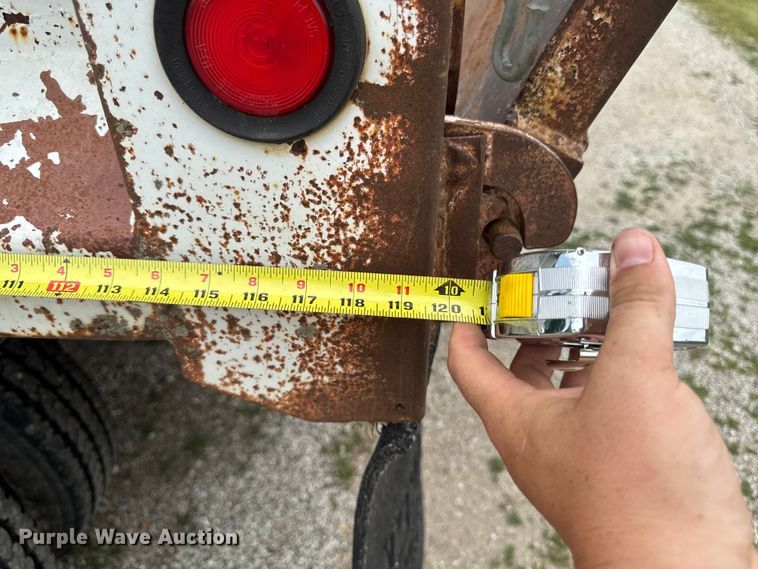 image for item DV2022 1996 Ford F450 Super Duty dump truck
