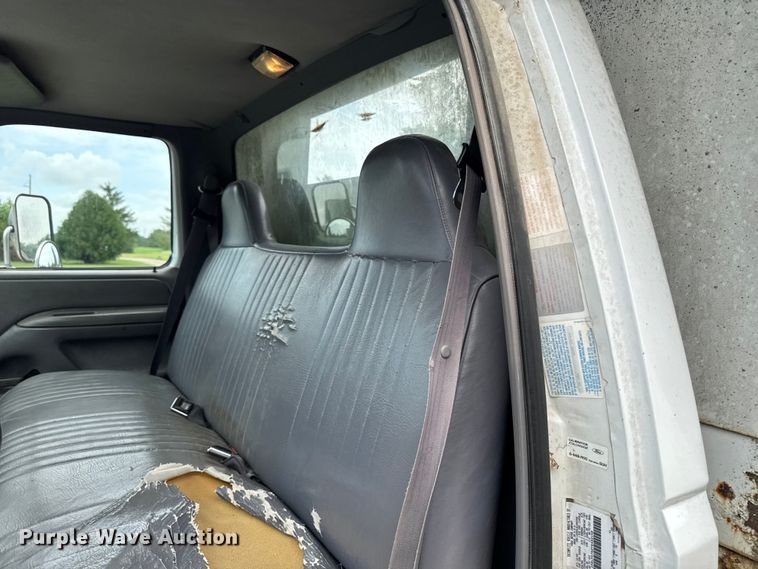 image for item DV2022 1996 Ford F450 Super Duty dump truck