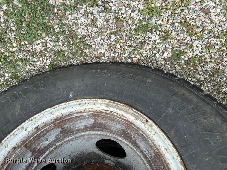 image for item DV2022 1996 Ford F450 Super Duty dump truck