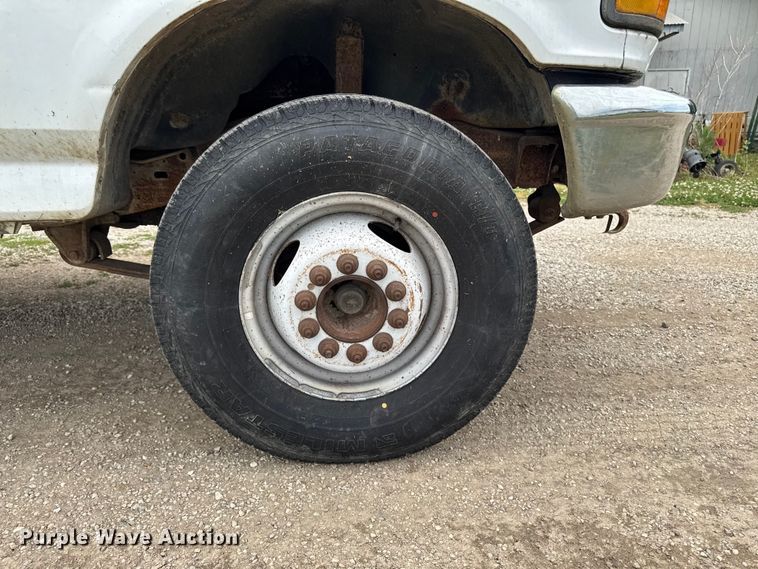 image for item DV2022 1996 Ford F450 Super Duty dump truck