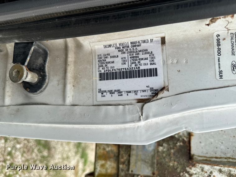 image for item DV2022 1996 Ford F450 Super Duty dump truck