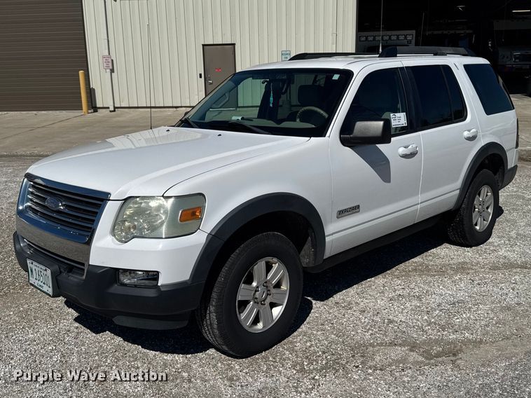 image for item DV2037 2007 Ford Explorer SUV