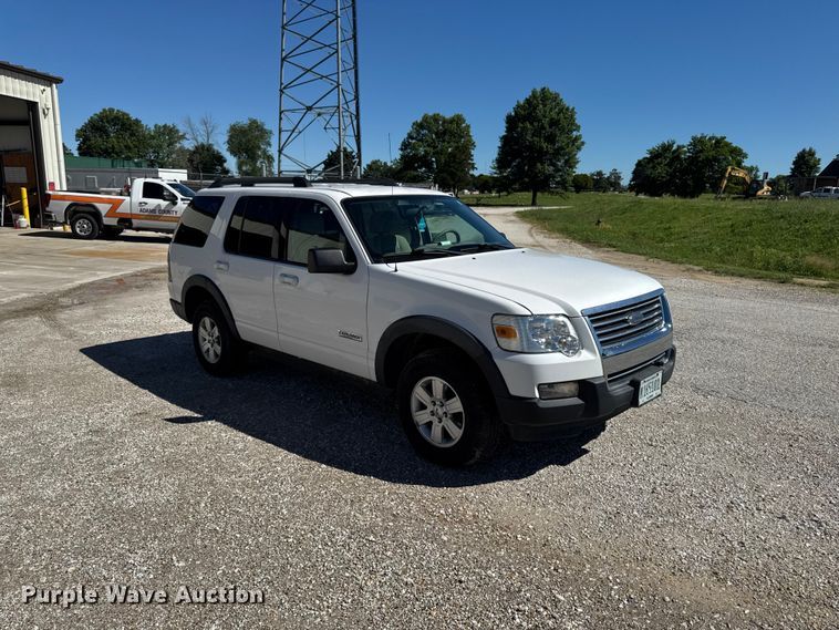 image for item DV2037 2007 Ford Explorer SUV