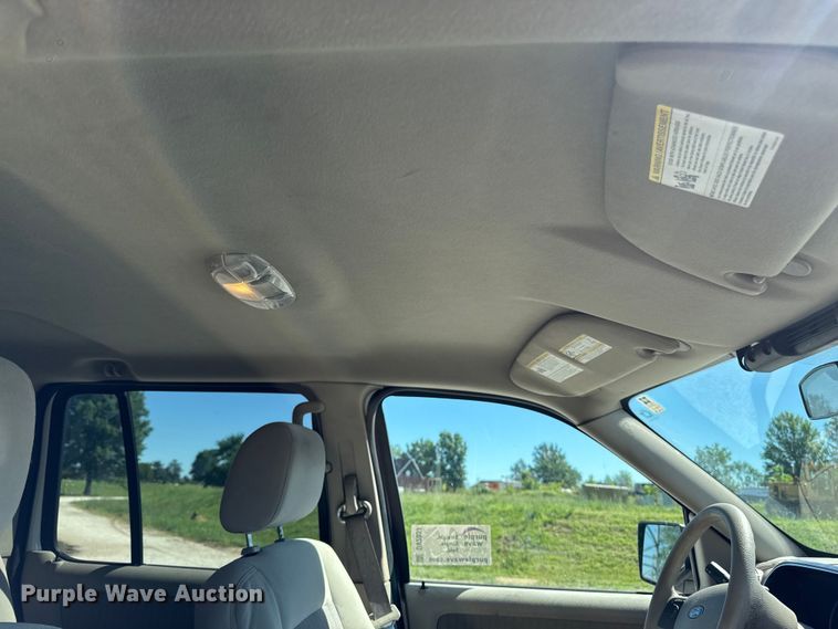 image for item DV2037 2007 Ford Explorer SUV